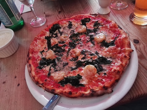 Giovanni am Paulinenplatz
