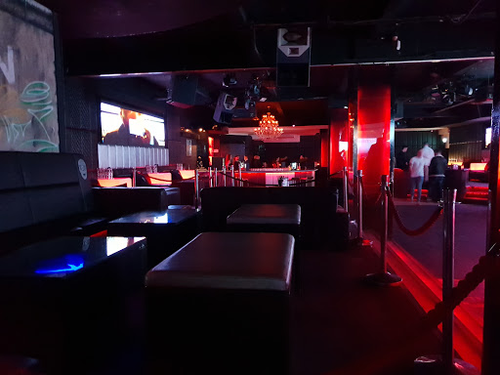 H1 Club & Lounge