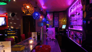 Kunterbunt Karaoke Bar